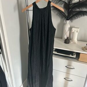 Elegant Black Sleeveless Dress